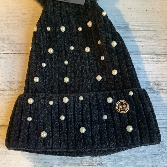 Kathy Ireland Chenille Pearl Beanie Hat - Picture 2 of 3